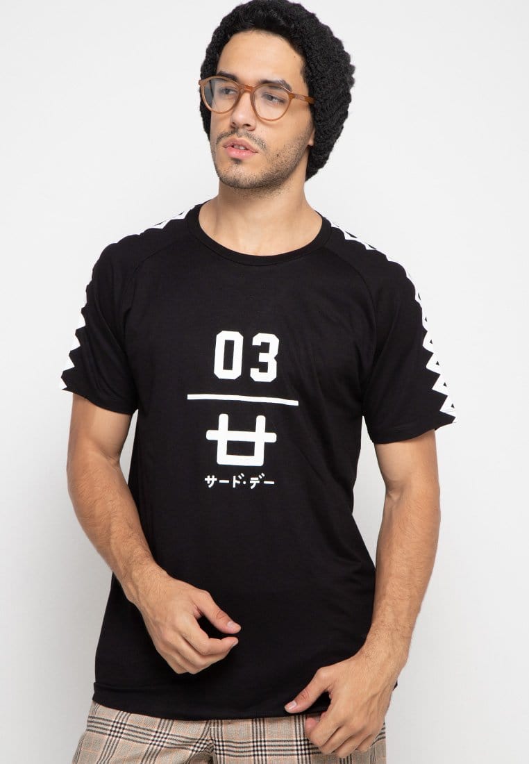 Third Day MTF67 logo 03 zigzag hitam kaos pria