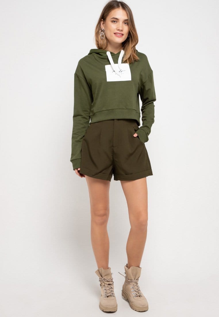 LMP010 pbch crop hoodie thrdy sign square green army
