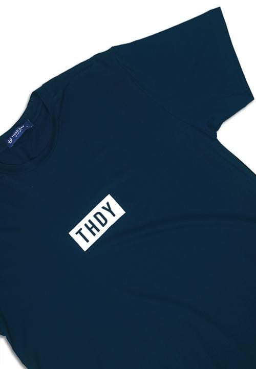 LTB43F KL thdy on white T-shirt Navy