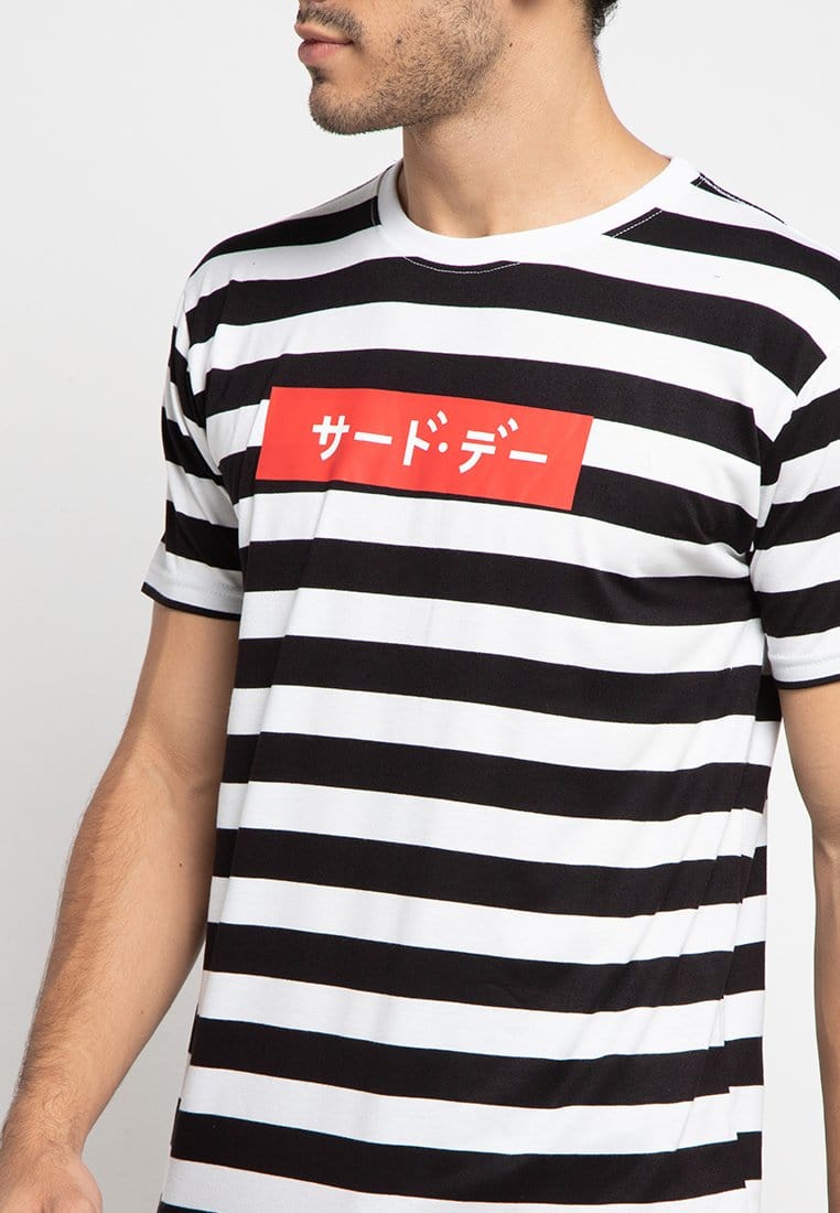 Third Day MTE09F katakana red stp blk-wh T-shirt Multiwarna